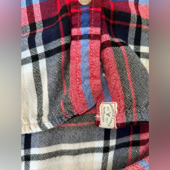 American Eagle women’s Boyfriend Fit 100% viscose flannel size small - Picture 8 of 9